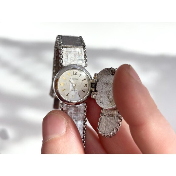 Beacon Hill Silver Belt Buckle Locket Ladies Vintage Wristwatch - 17mm - WORKS! - Picture 2 of 14